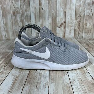 Nike Tanjun Grey‎ Womens 6.5